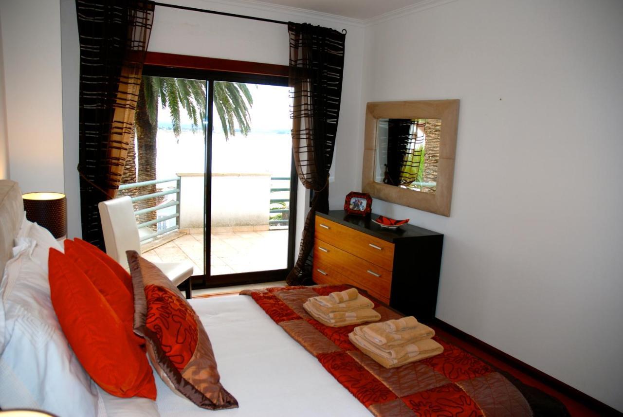 Ocean - Duplex Apartment 65M From The Beach With Pool And Parking São Martinho do Porto Exterior photo