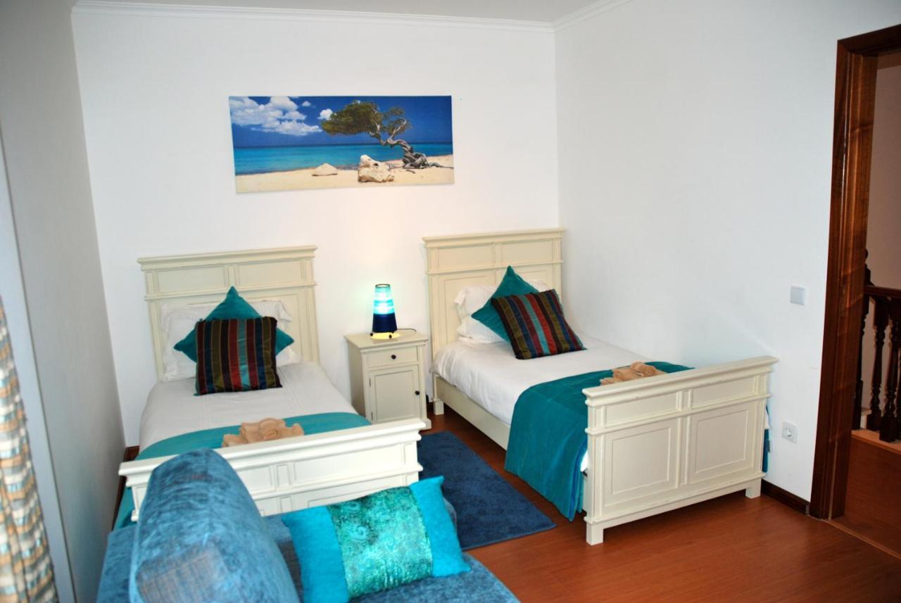 Ocean - Duplex Apartment 65M From The Beach With Pool And Parking São Martinho do Porto Exterior photo