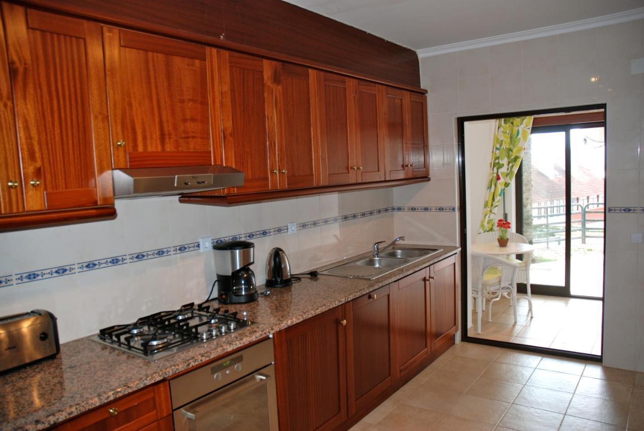 Ocean - Duplex Apartment 65M From The Beach With Pool And Parking São Martinho do Porto Exterior photo