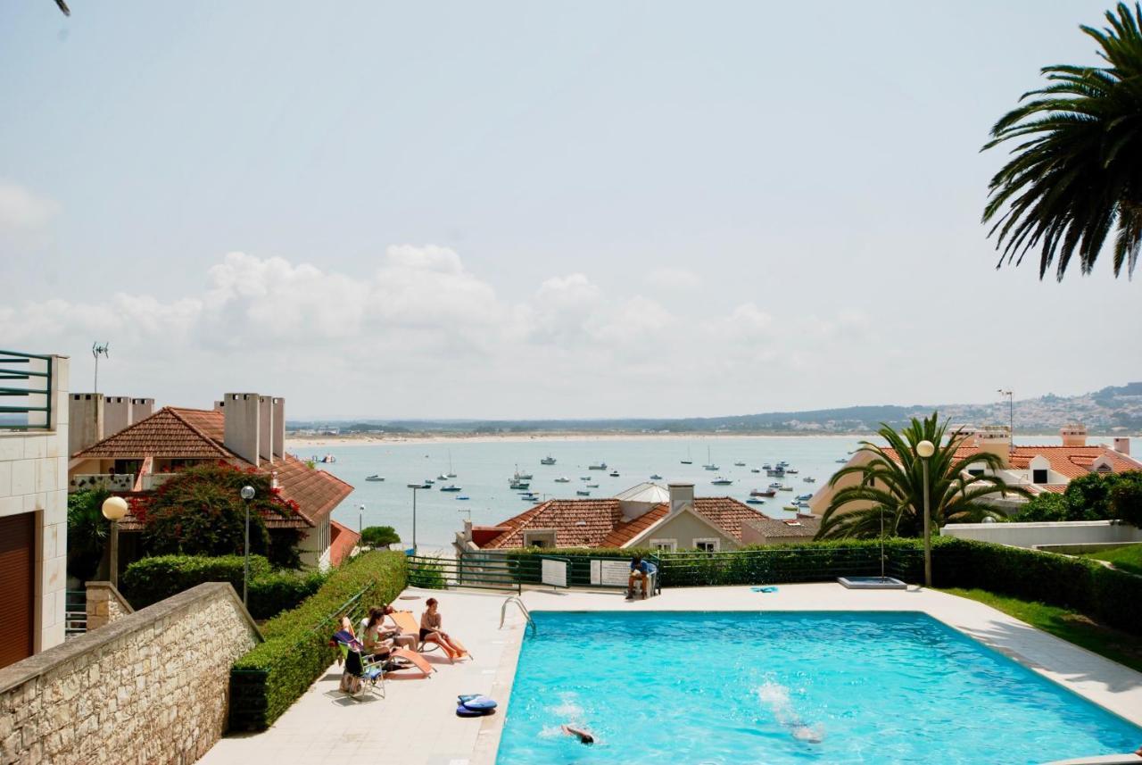 Ocean - Duplex Apartment 65M From The Beach With Pool And Parking São Martinho do Porto Exterior photo
